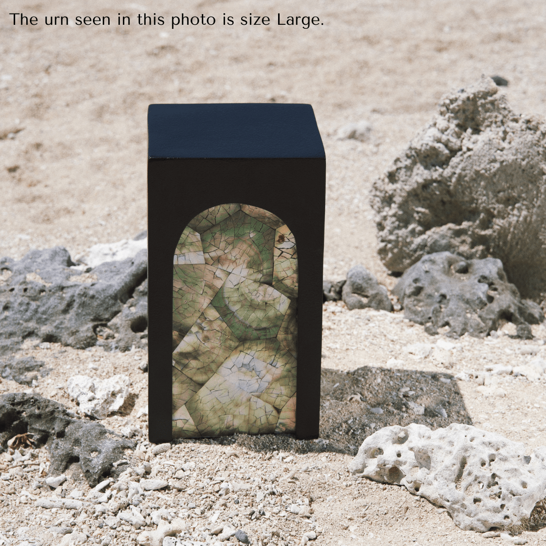 SAMSARA DESIGNS - GABI URN